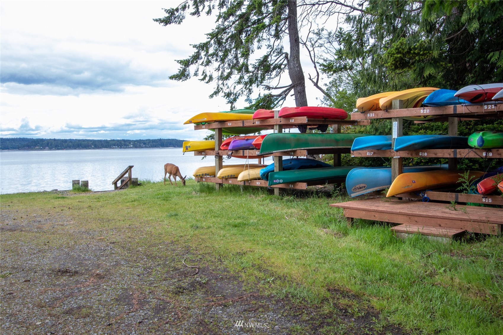 453 E Chesapeake Drive