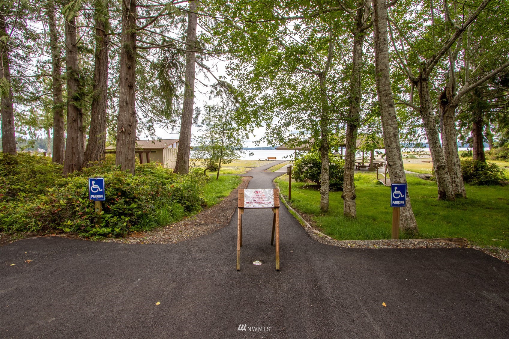 453 E Chesapeake Drive