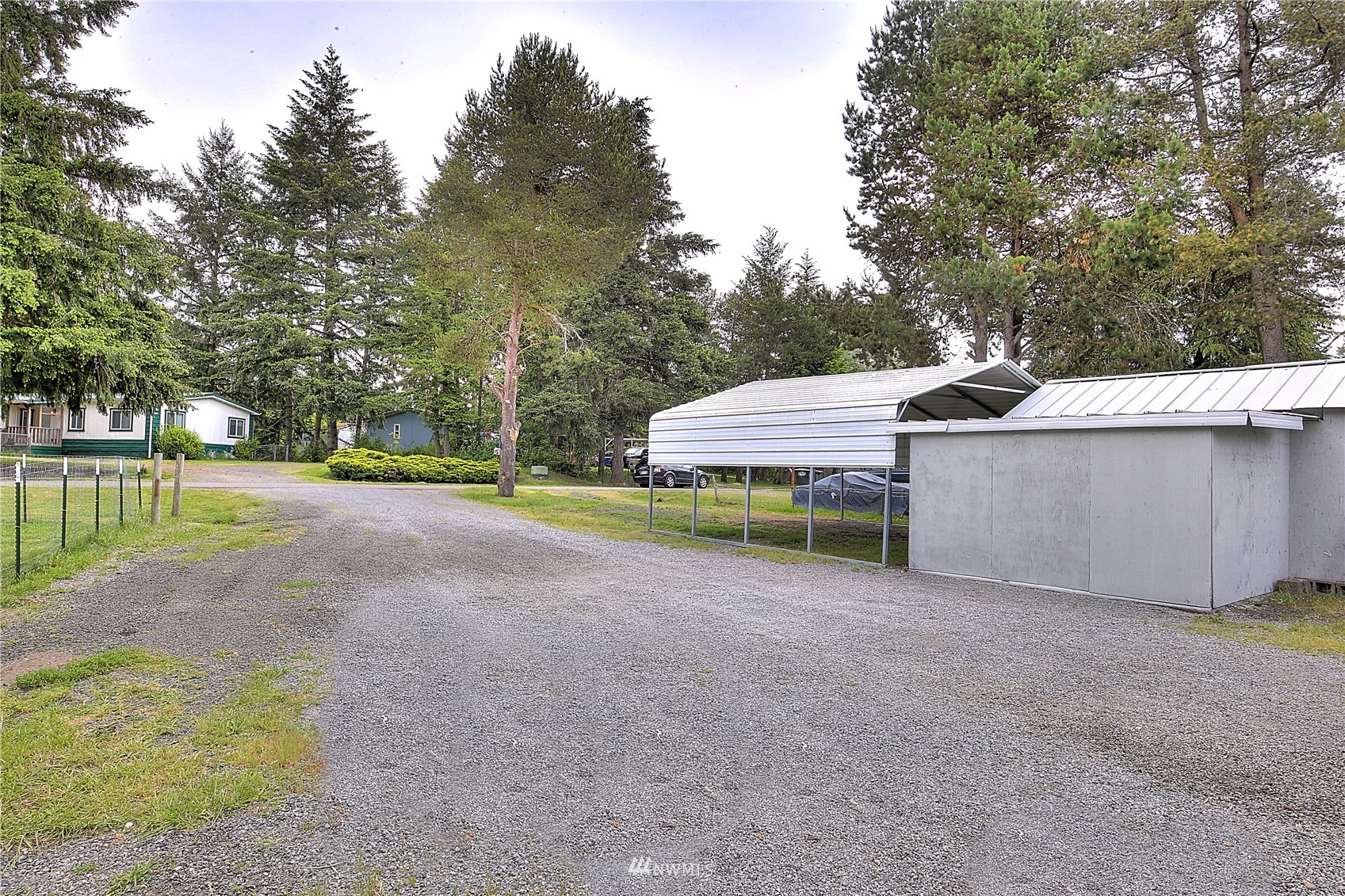 8531 Thuja Avenue SE