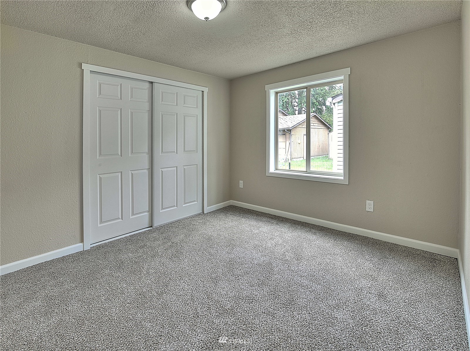 8531 Thuja Avenue SE