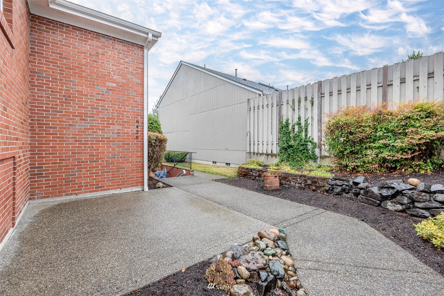 6420 Montclair Avenue SW #8, -1511 Unit: 8