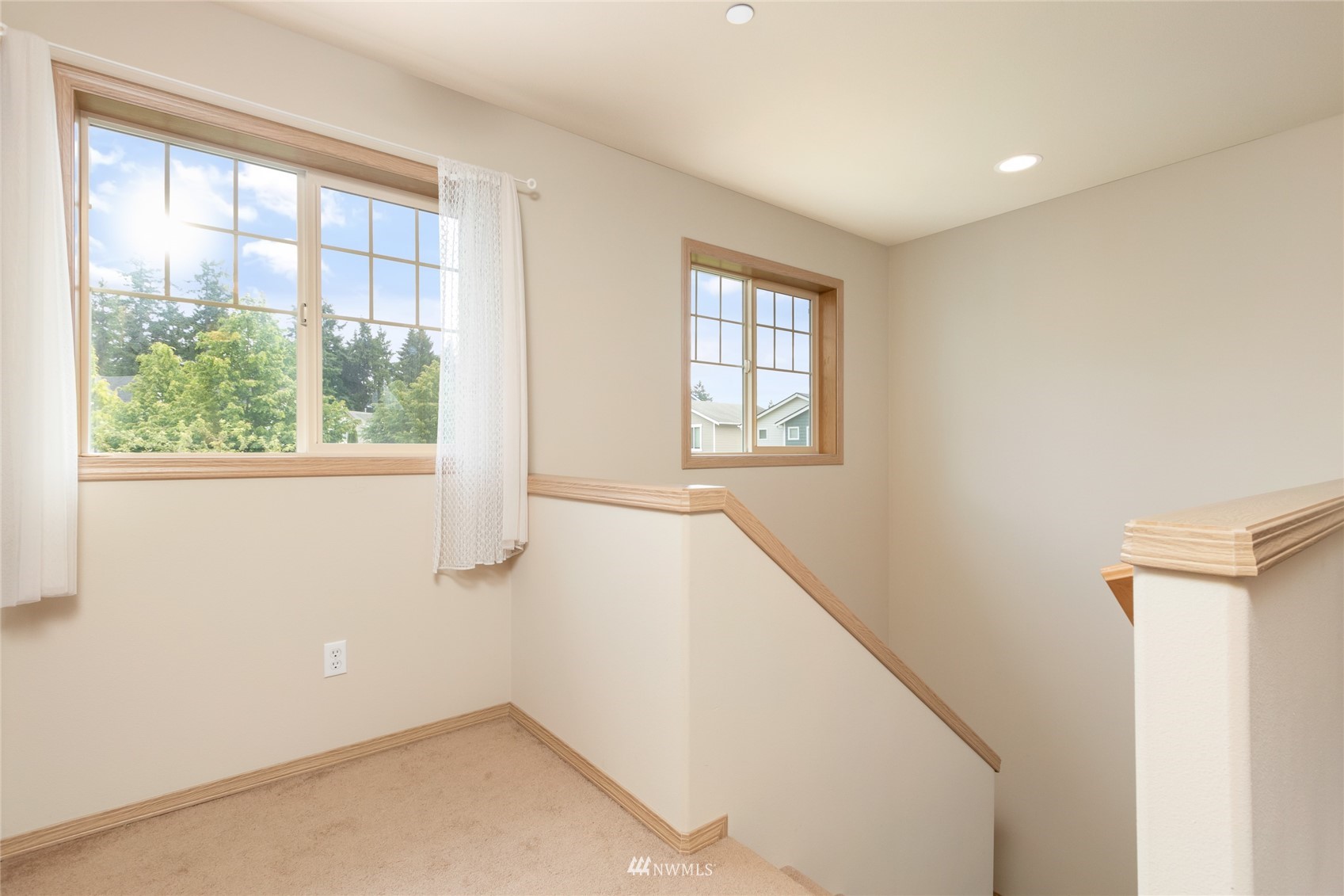 1475 Packwood Avenue