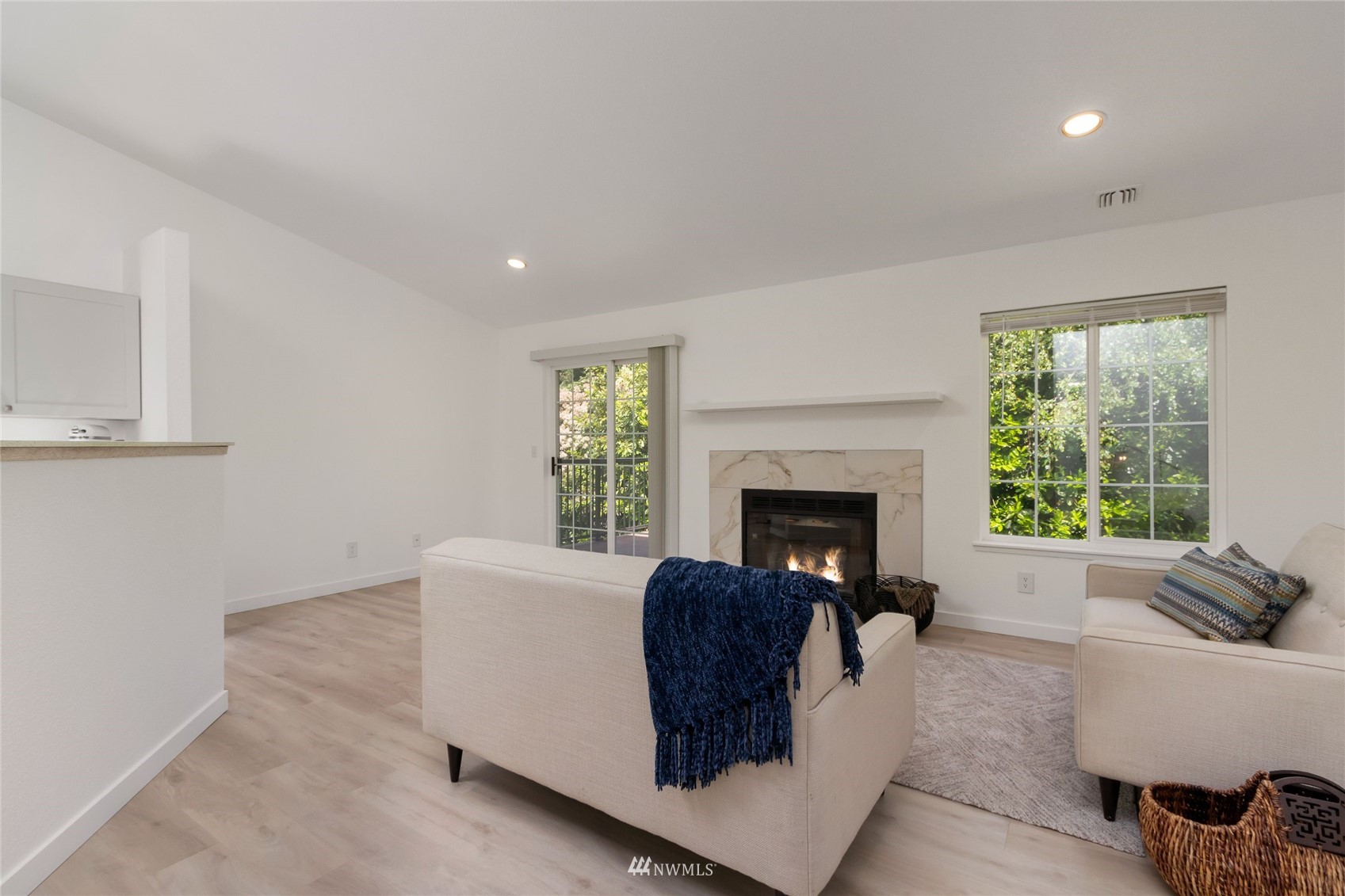 3411 -3413 71st Avenue Ct W