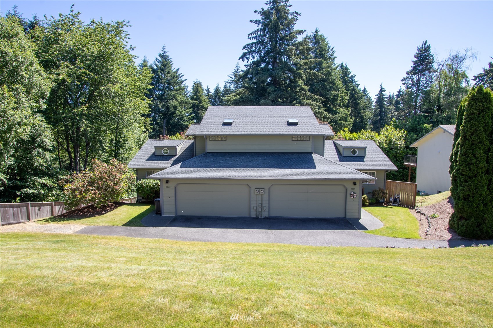 3407 -3409 71st Avenue Ct W