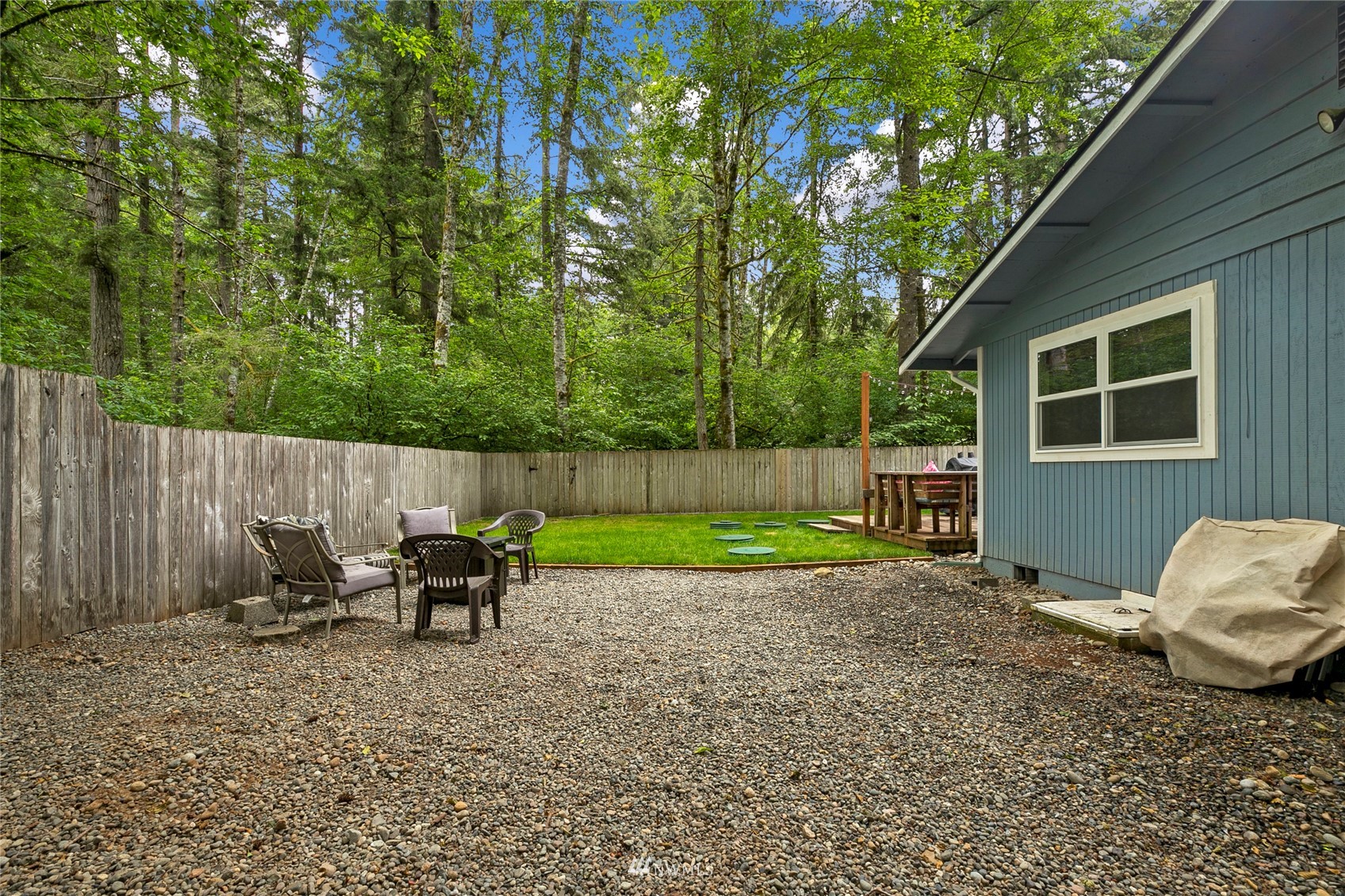 7548 Siskin Drive SE