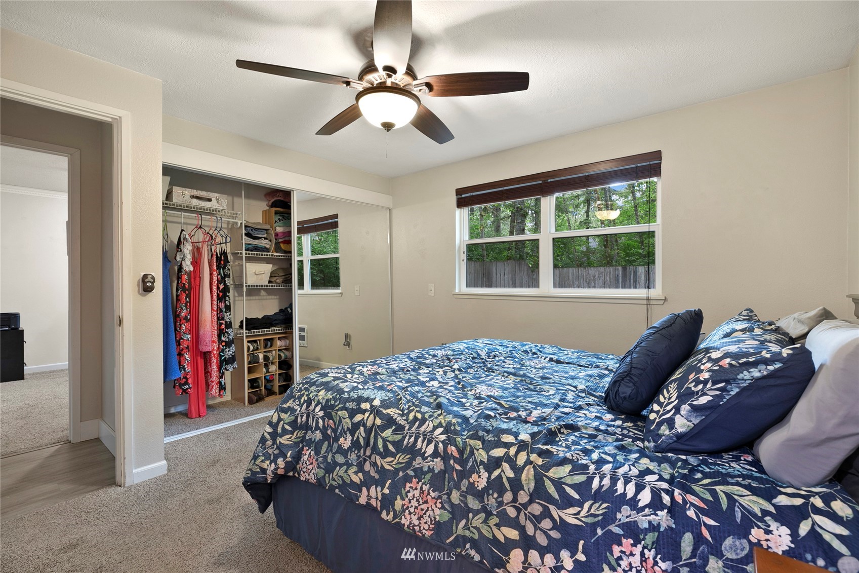 7548 Siskin Drive SE