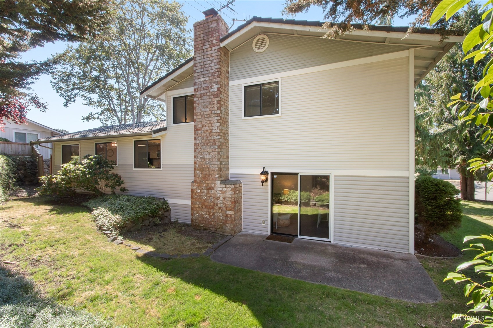 7109 93rd Avenue Ct SW