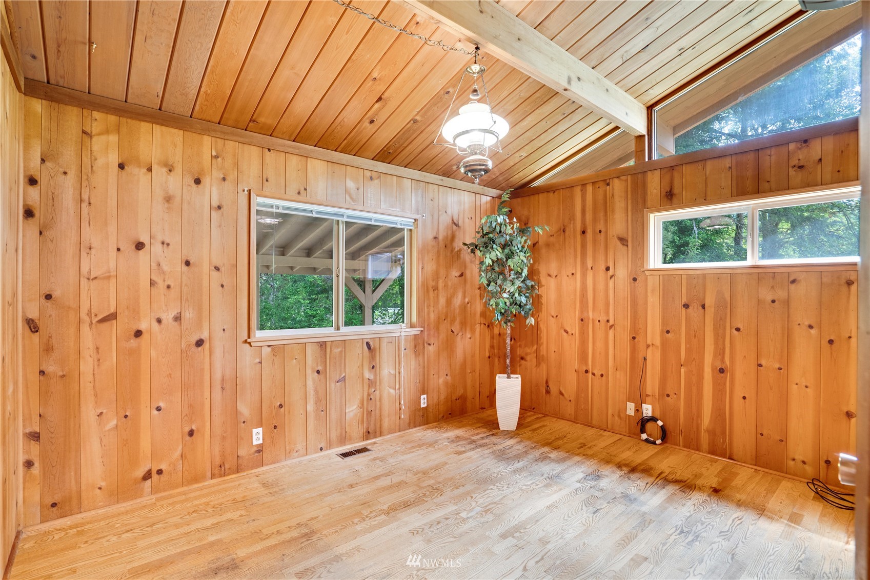 15452 130th Avenue NW