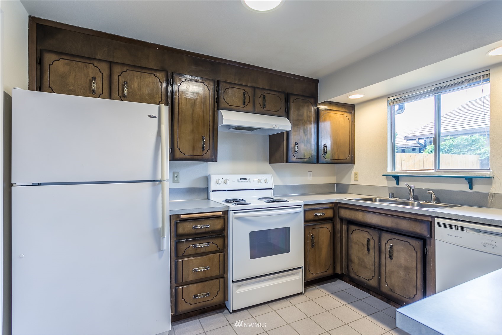 9420 Lexington Avenue SW, -1525