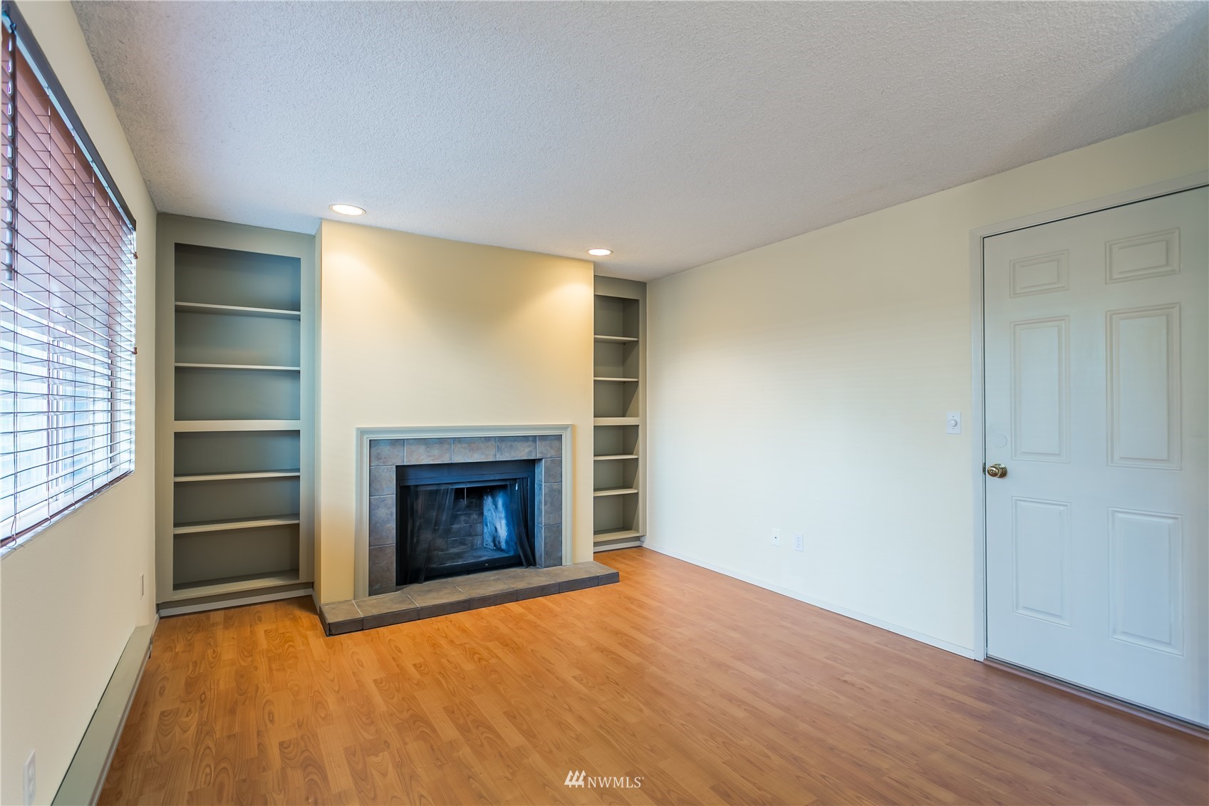 9420 Lexington Avenue SW, -1525