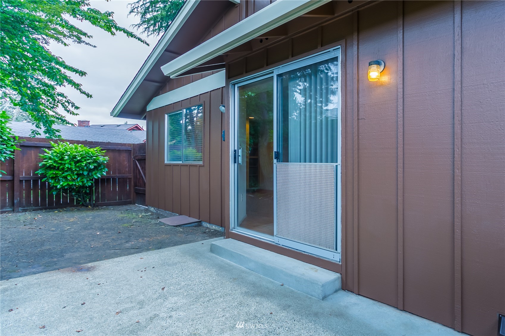 9420 Lexington Avenue SW, -1525
