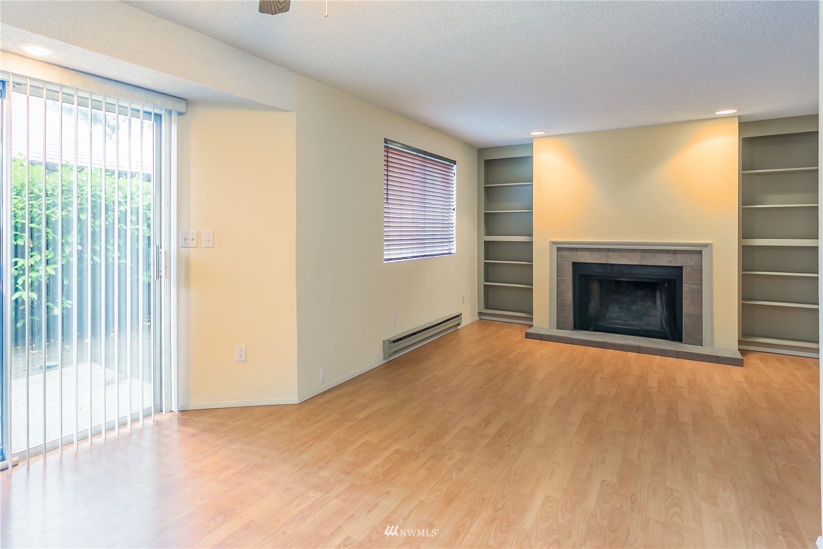 9420 Lexington Avenue SW, -1525