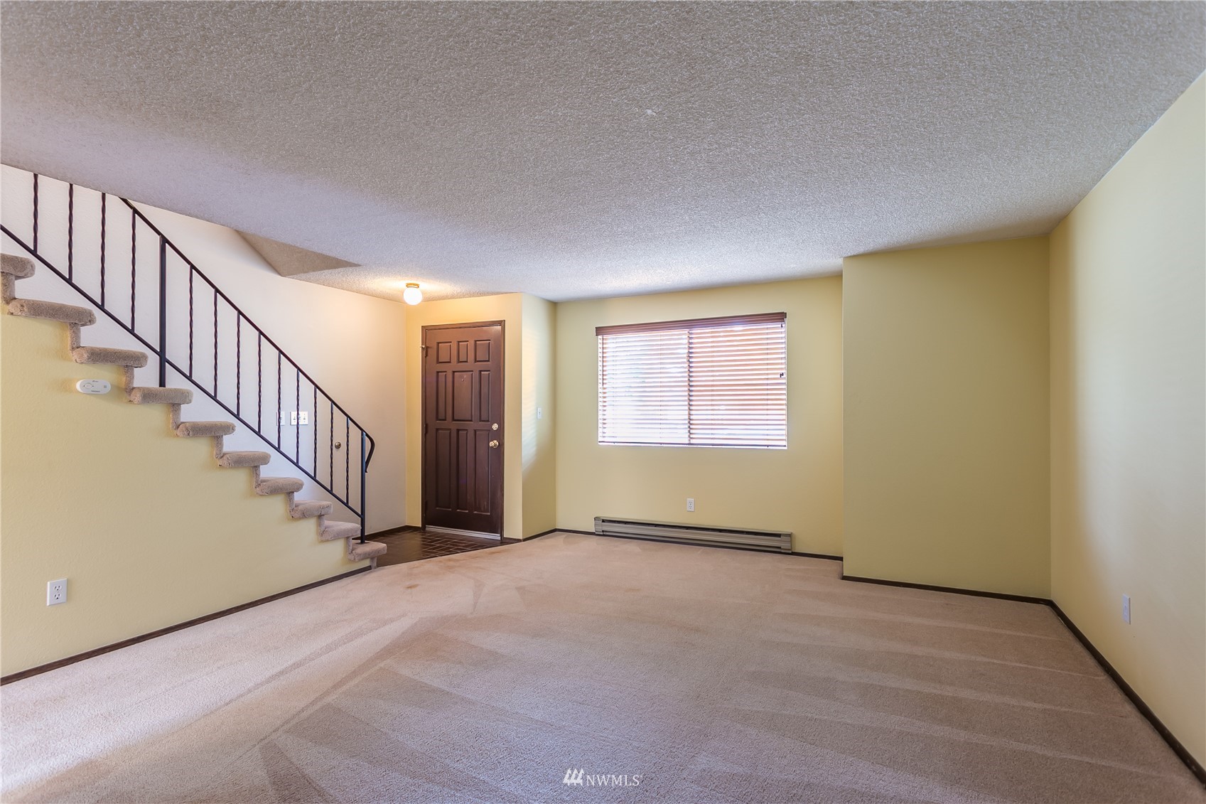 9420 Lexington Avenue SW, -1525