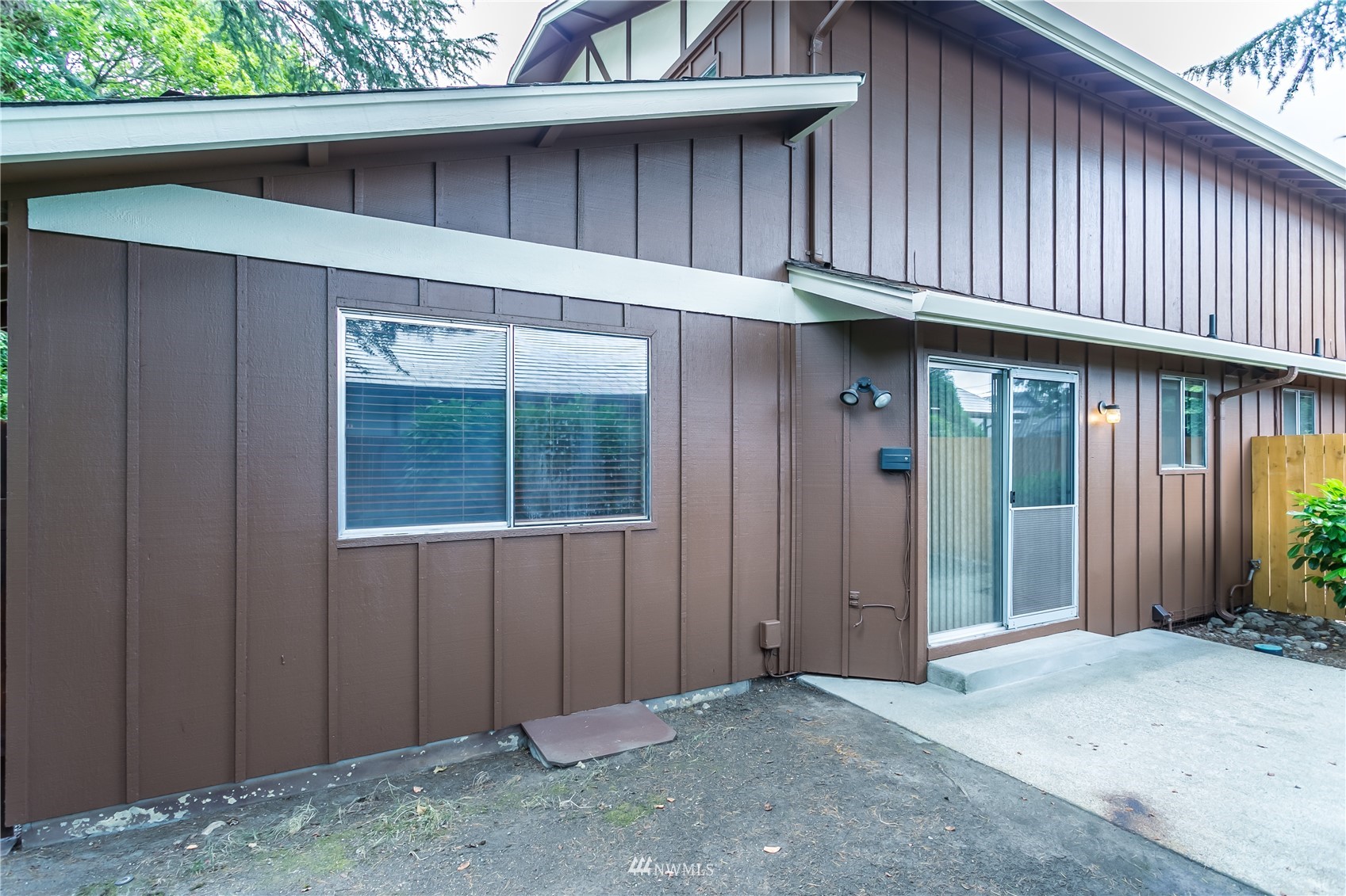 9420 Lexington Avenue SW, -1525