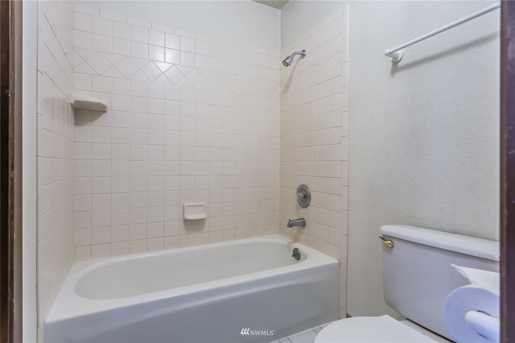 9420 Lexington Avenue SW, -1525