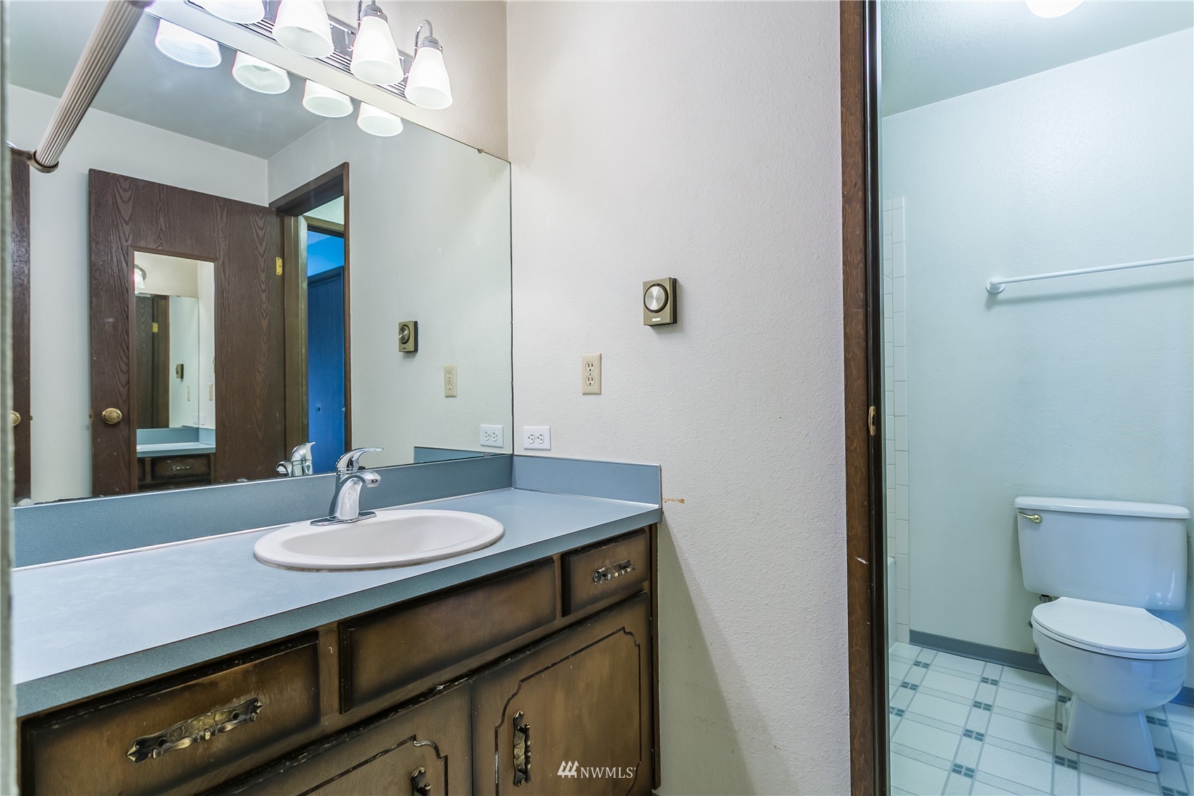 9420 Lexington Avenue SW, -1525