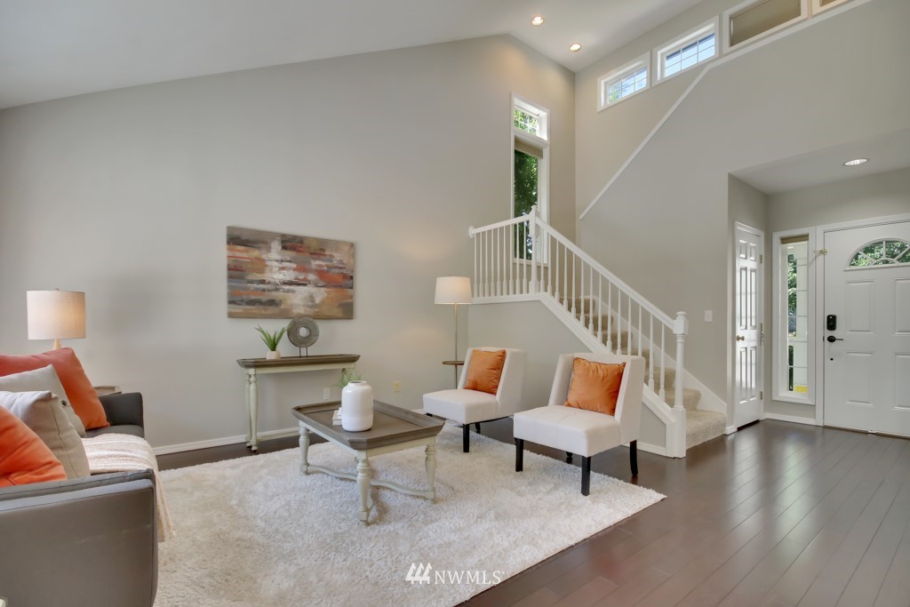 3127 N Shirley Street