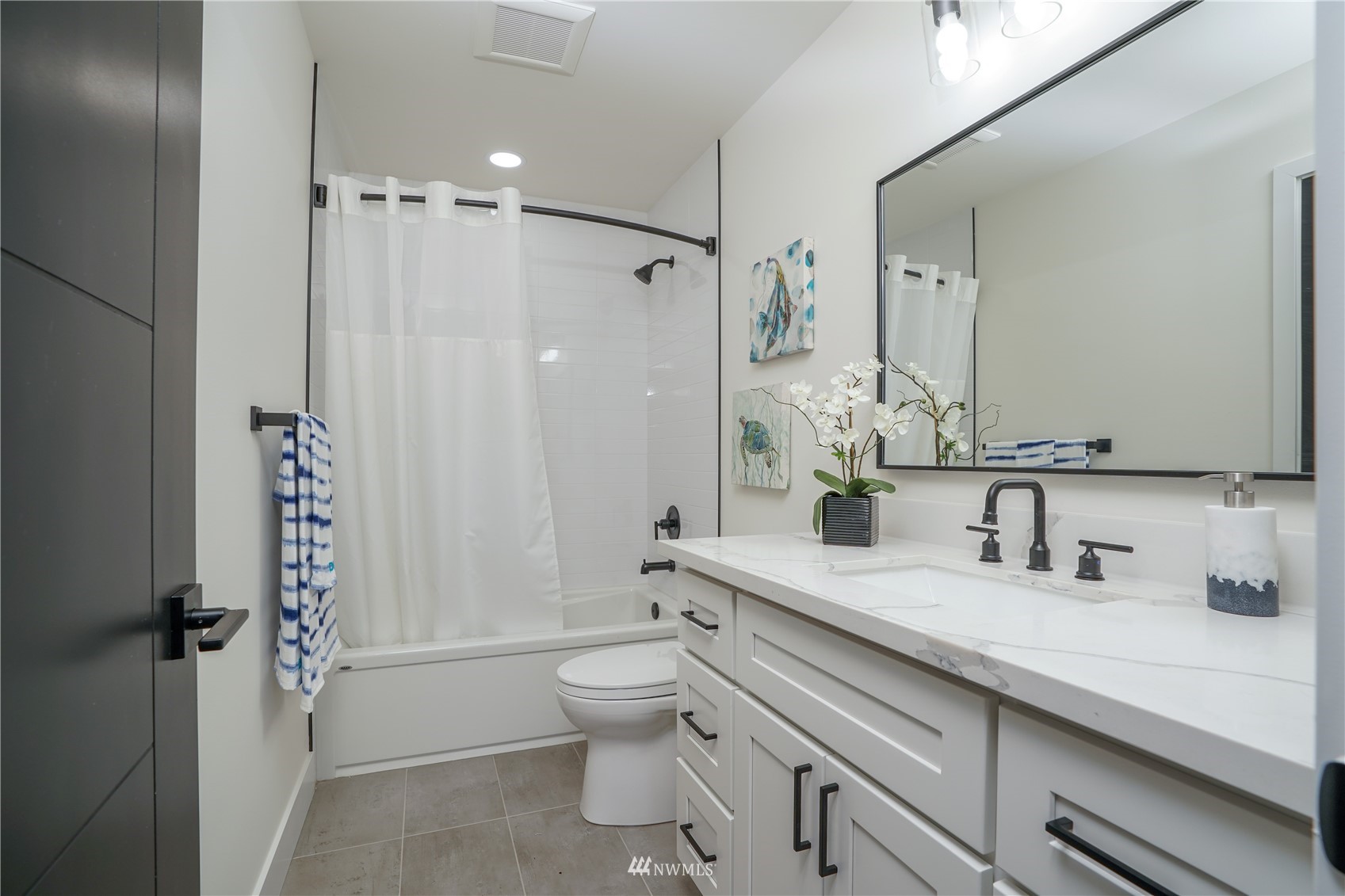 3920 N Cheyenne Street