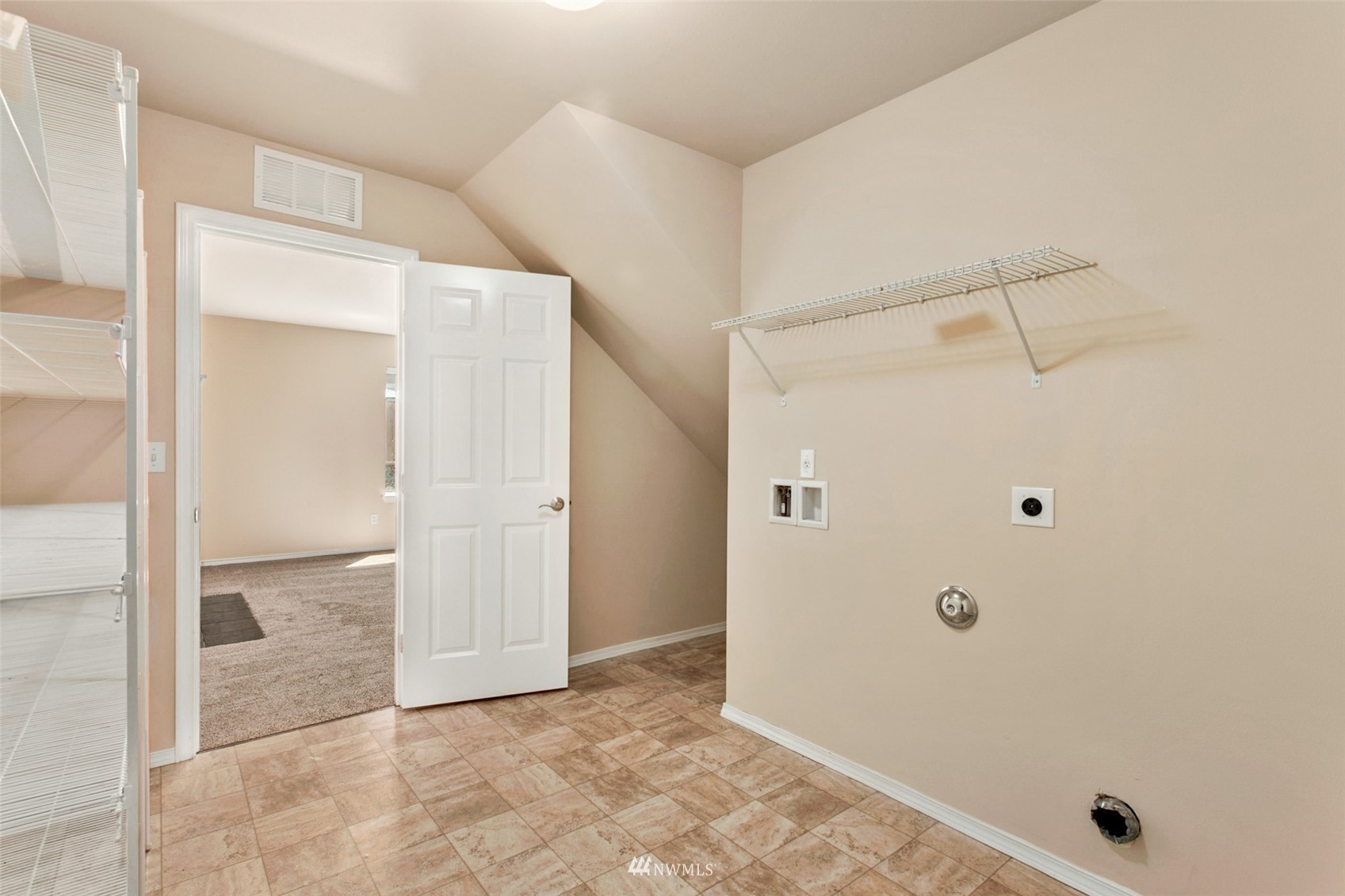 5020 200th Street Ct E