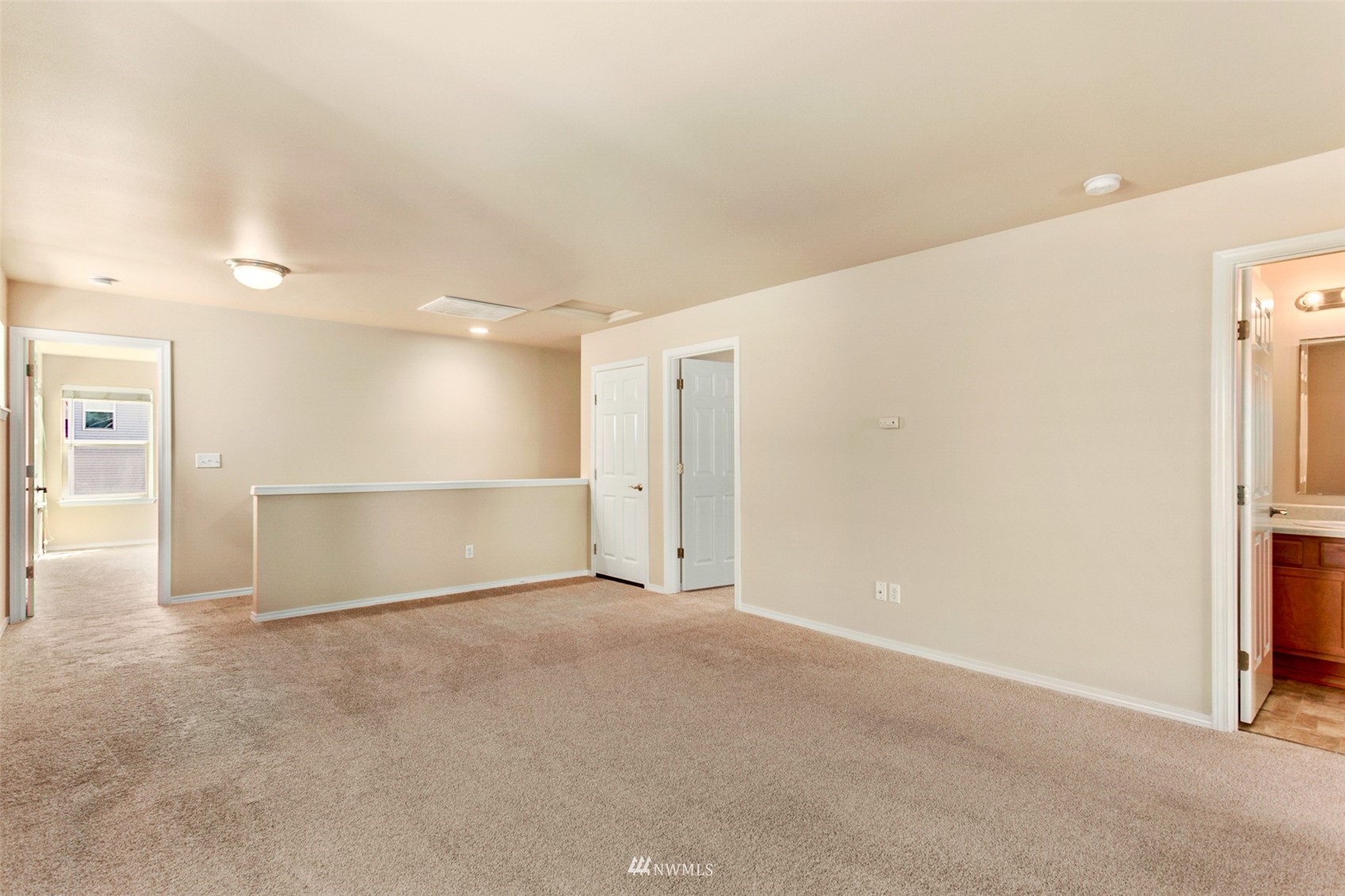 5020 200th Street Ct E