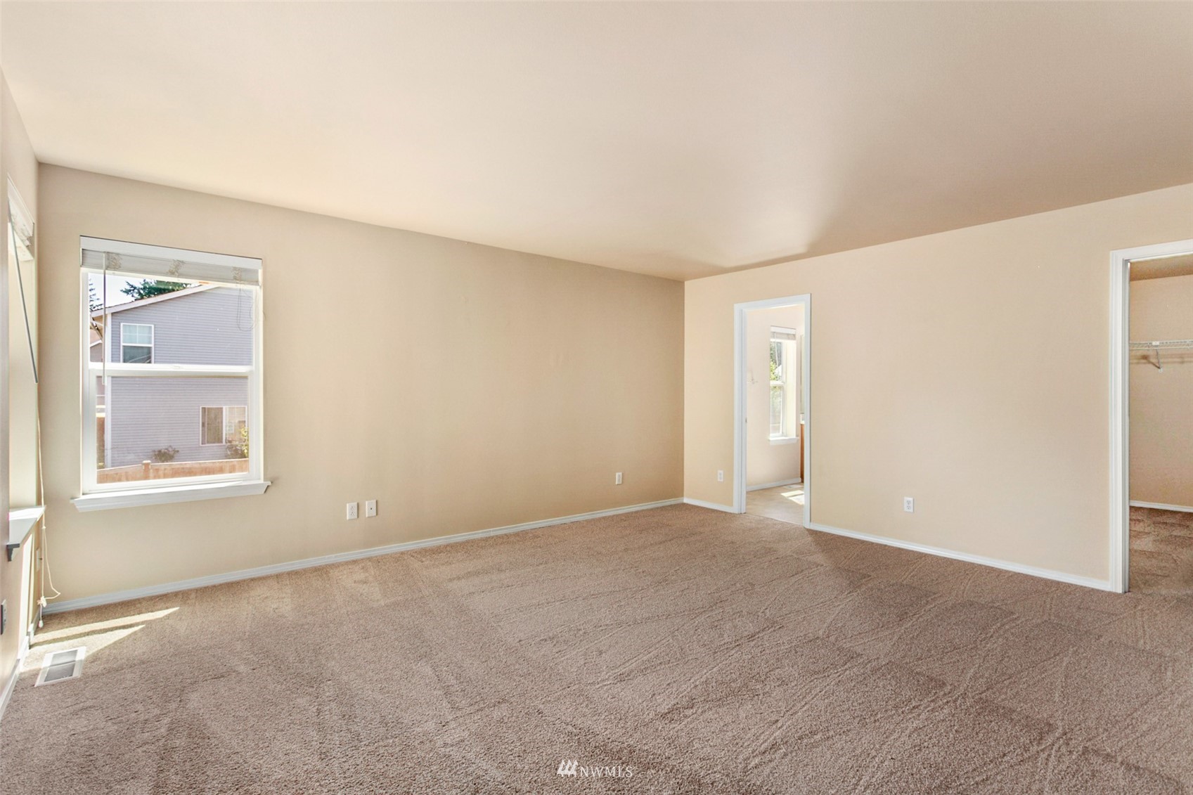 5020 200th Street Ct E