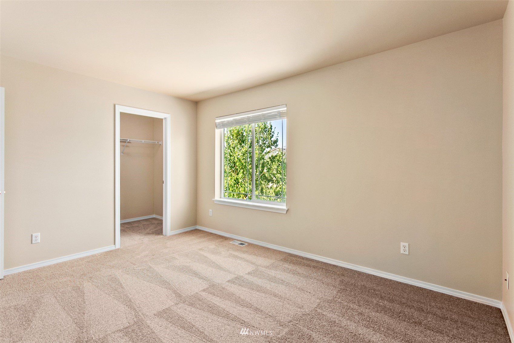 5020 200th Street Ct E