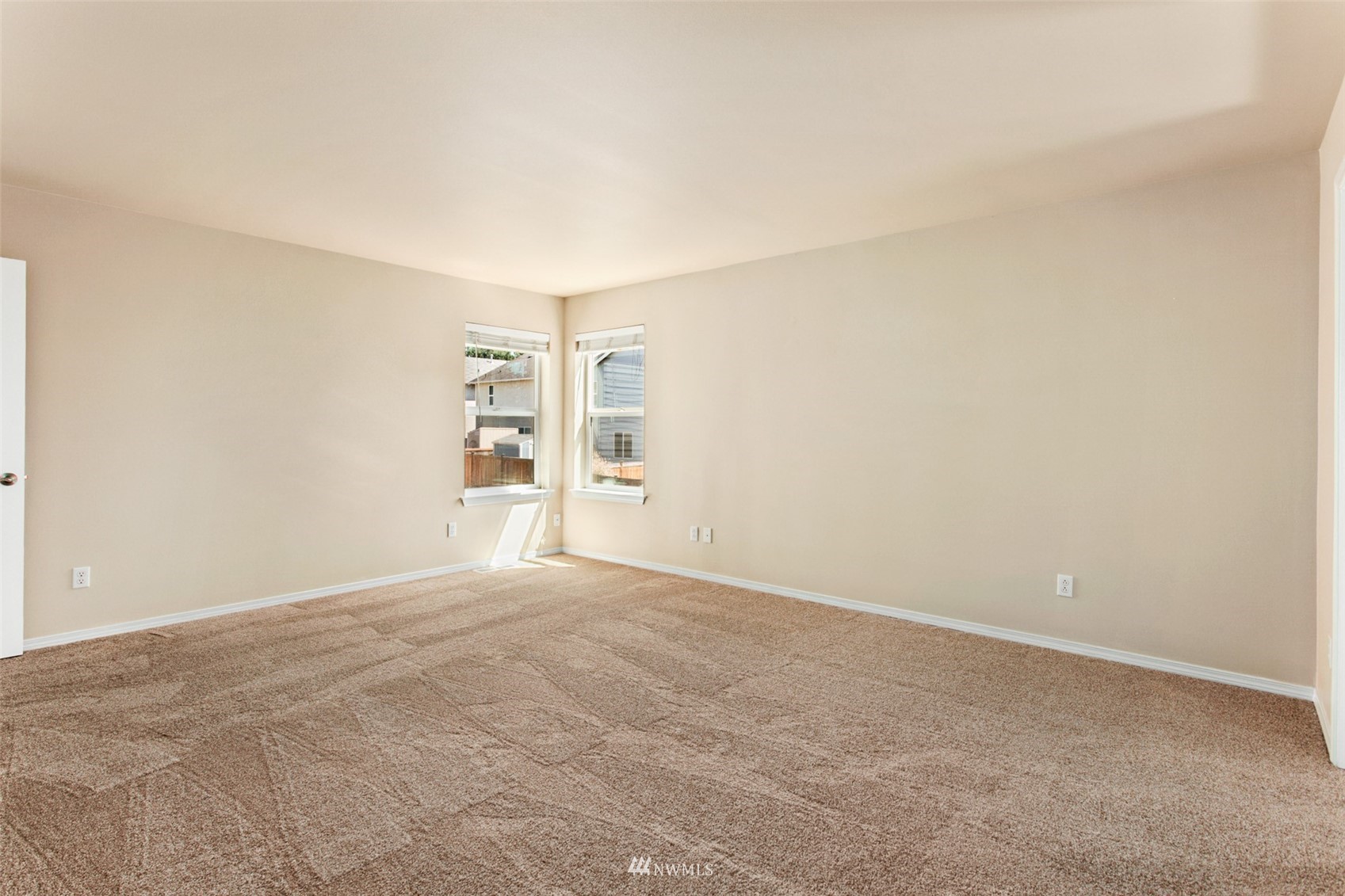 5020 200th Street Ct E