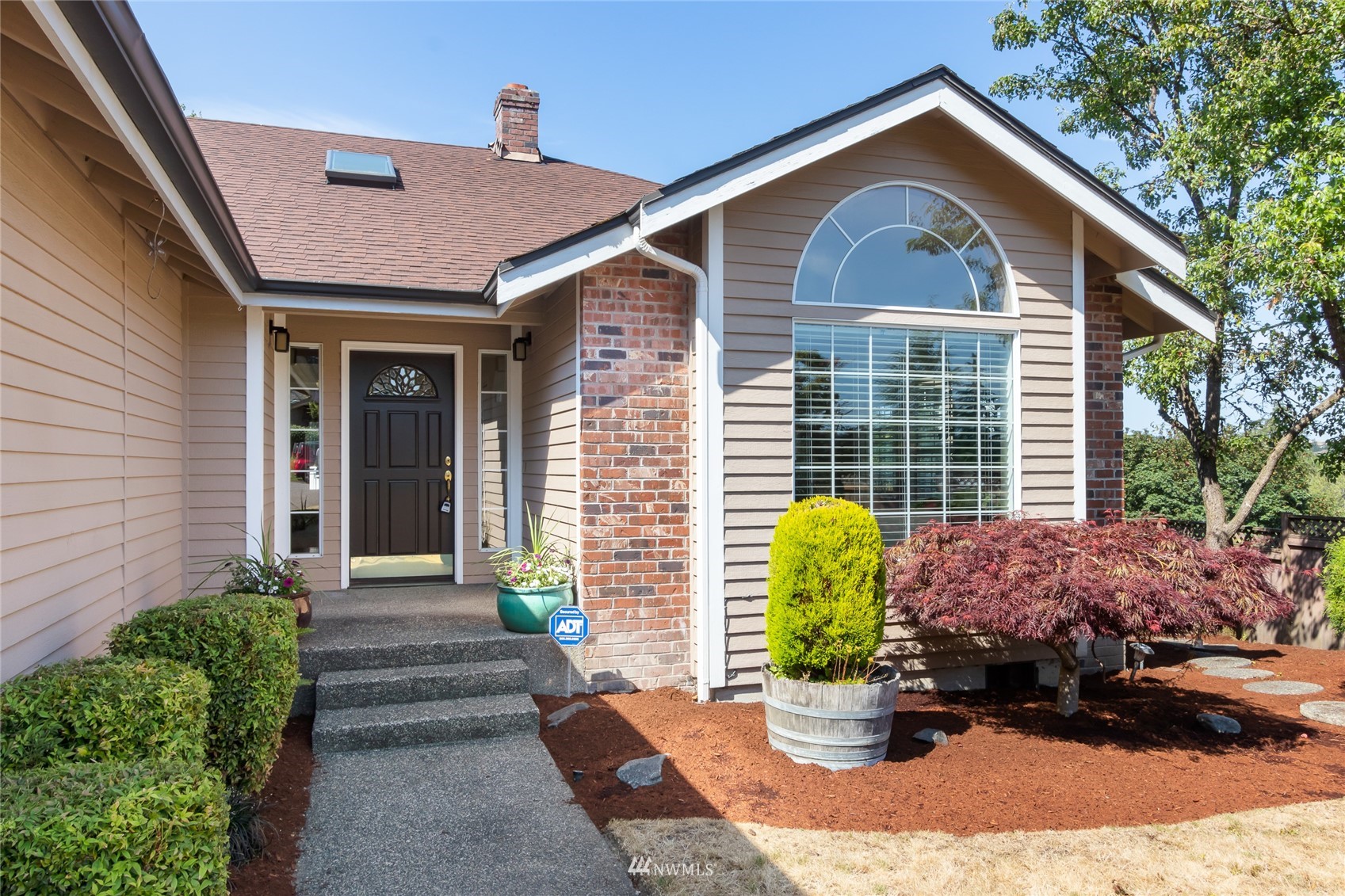 5825 48th Street W