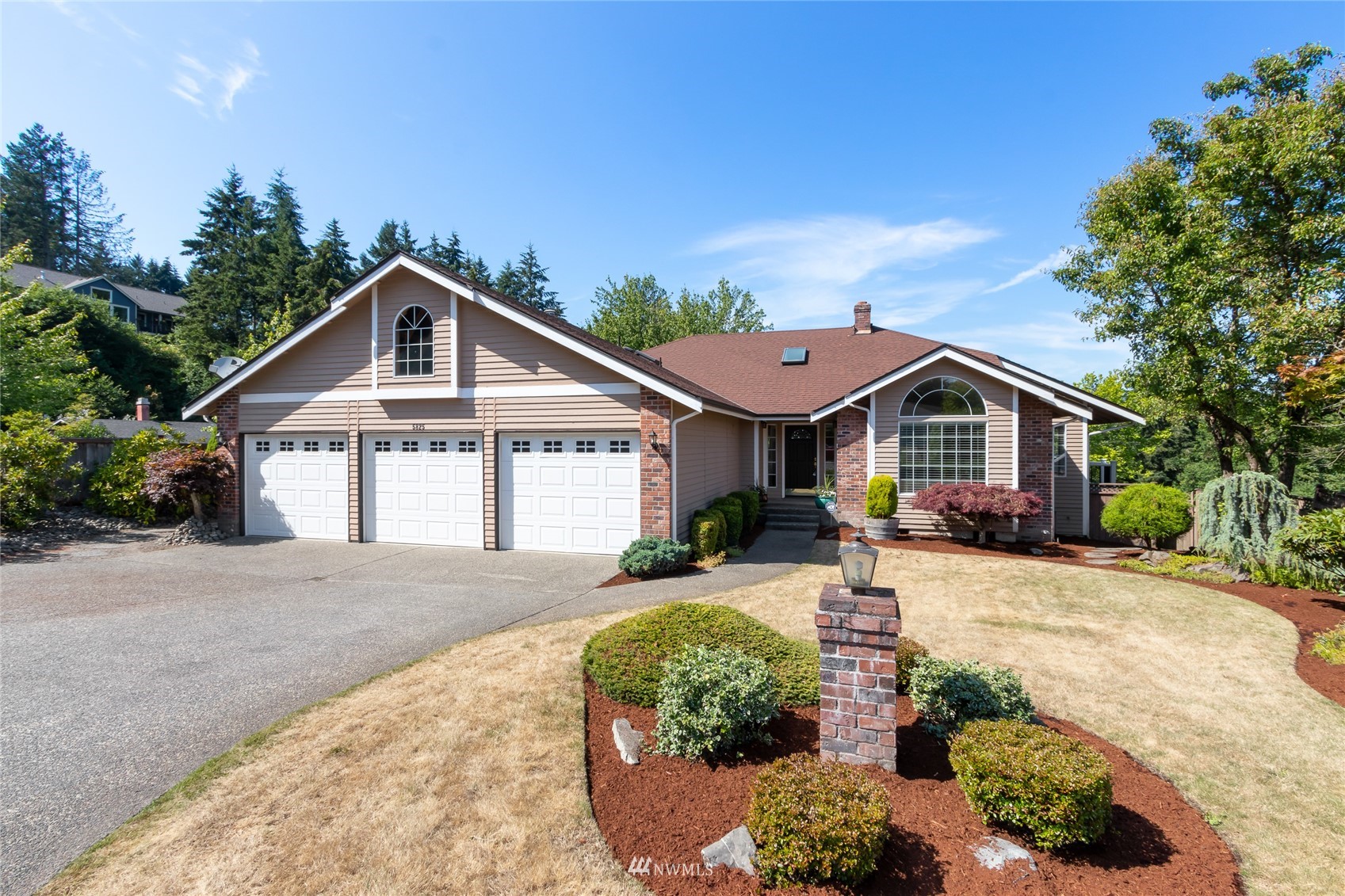5825 48th Street W