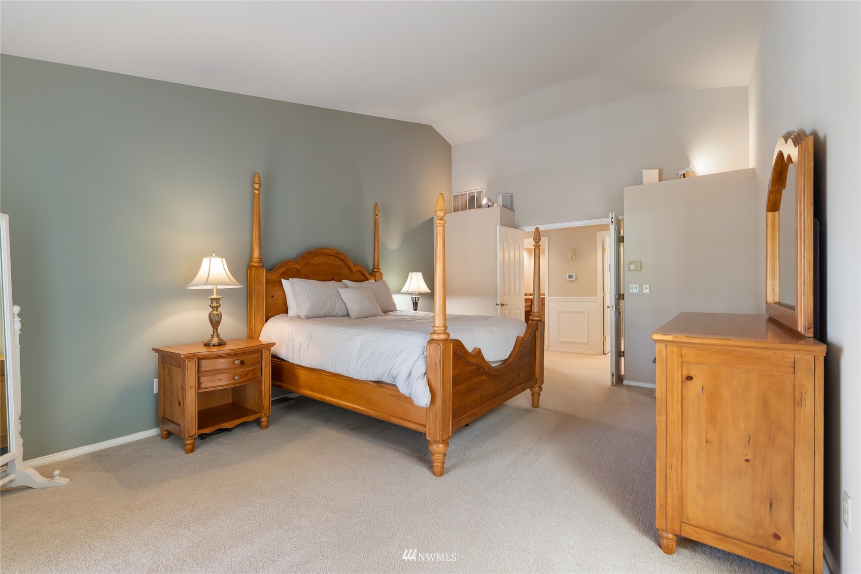 5825 48th Street W