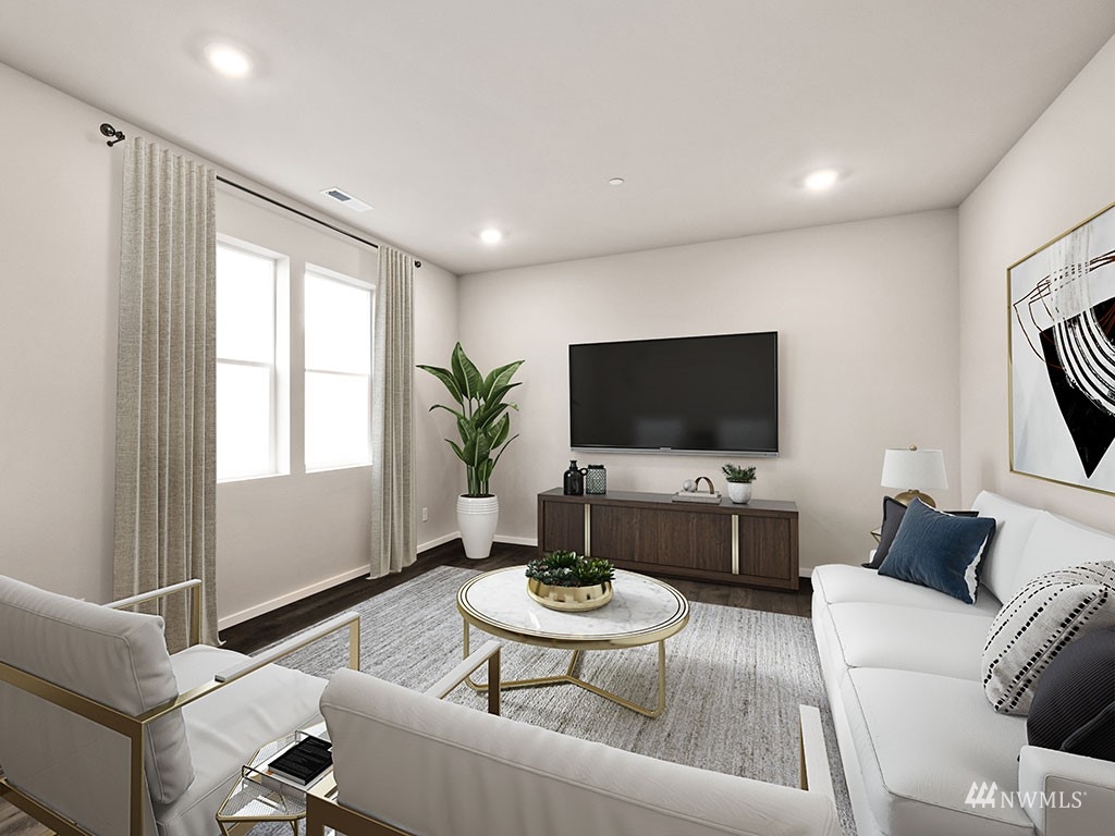 11016 188th Street E #910