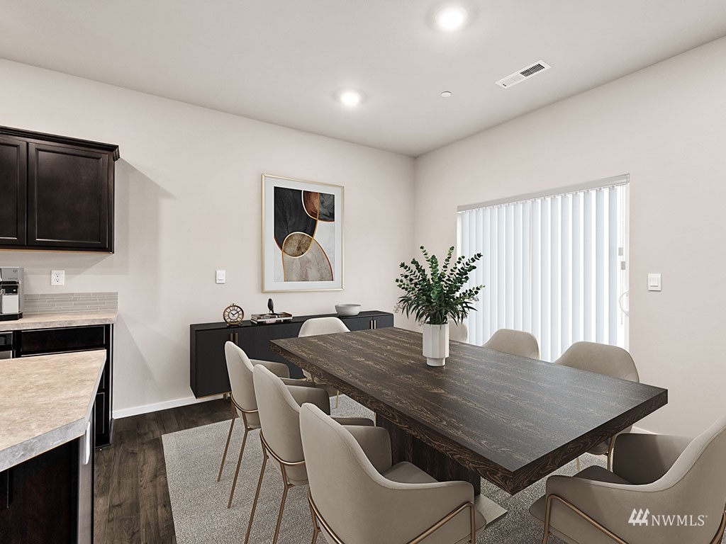 11016 188th Street E #910