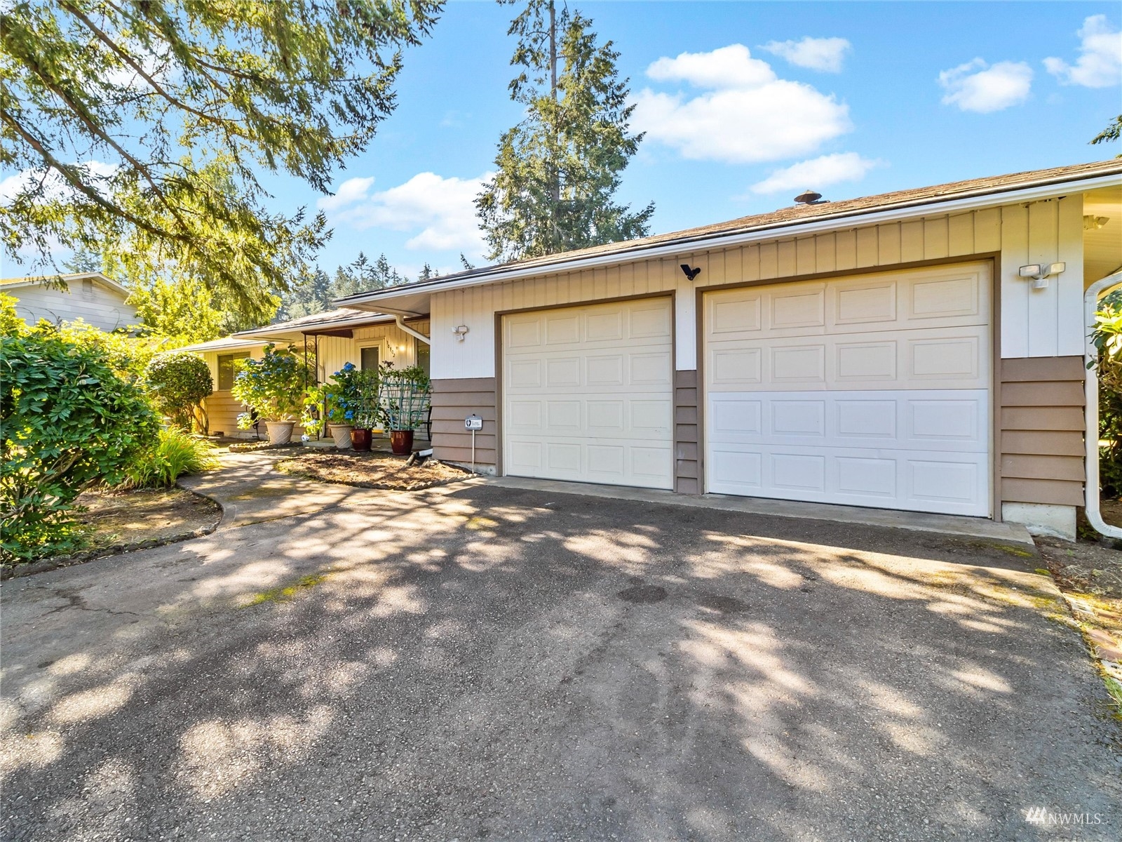 10902 110th Street SW