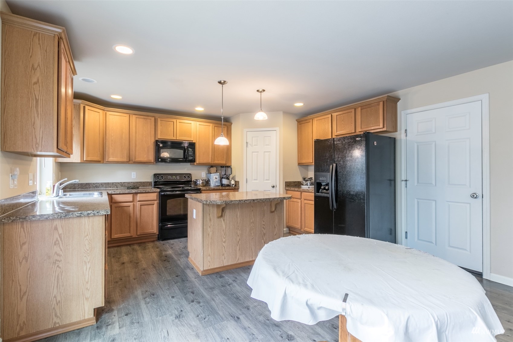 11628 188th Street E