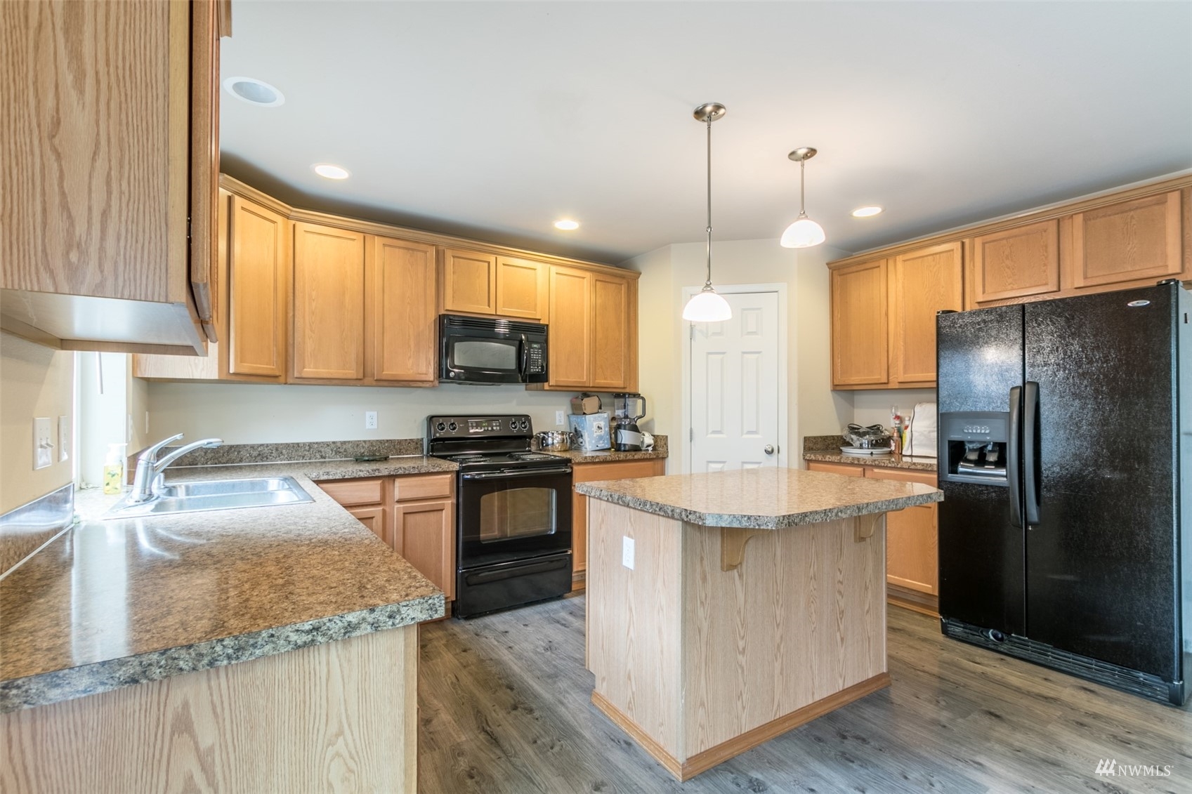 11628 188th Street E