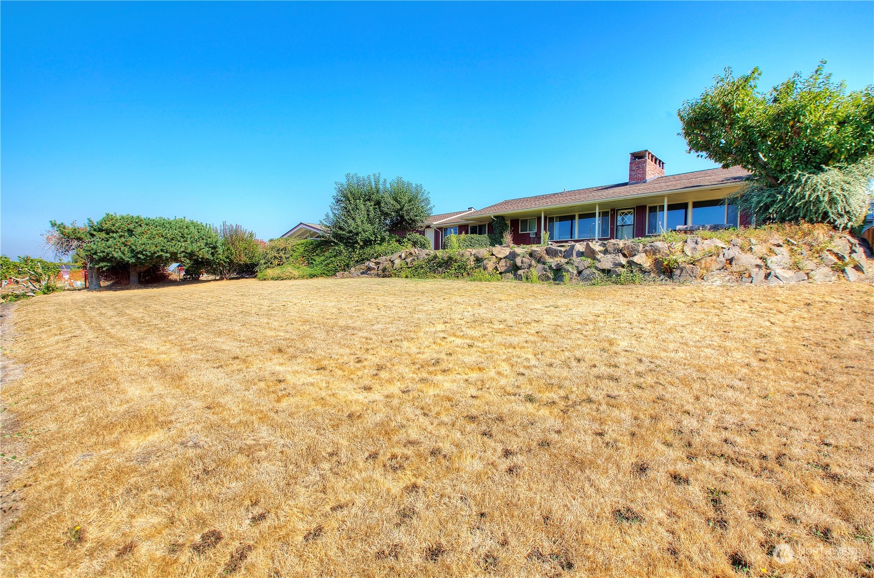 1220 Ventura Drive , -1240