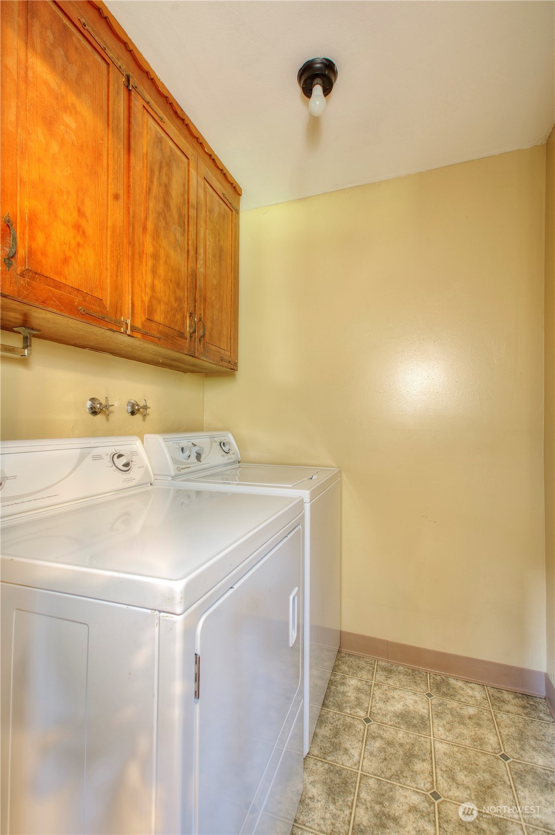 1220 Ventura Drive , -1240