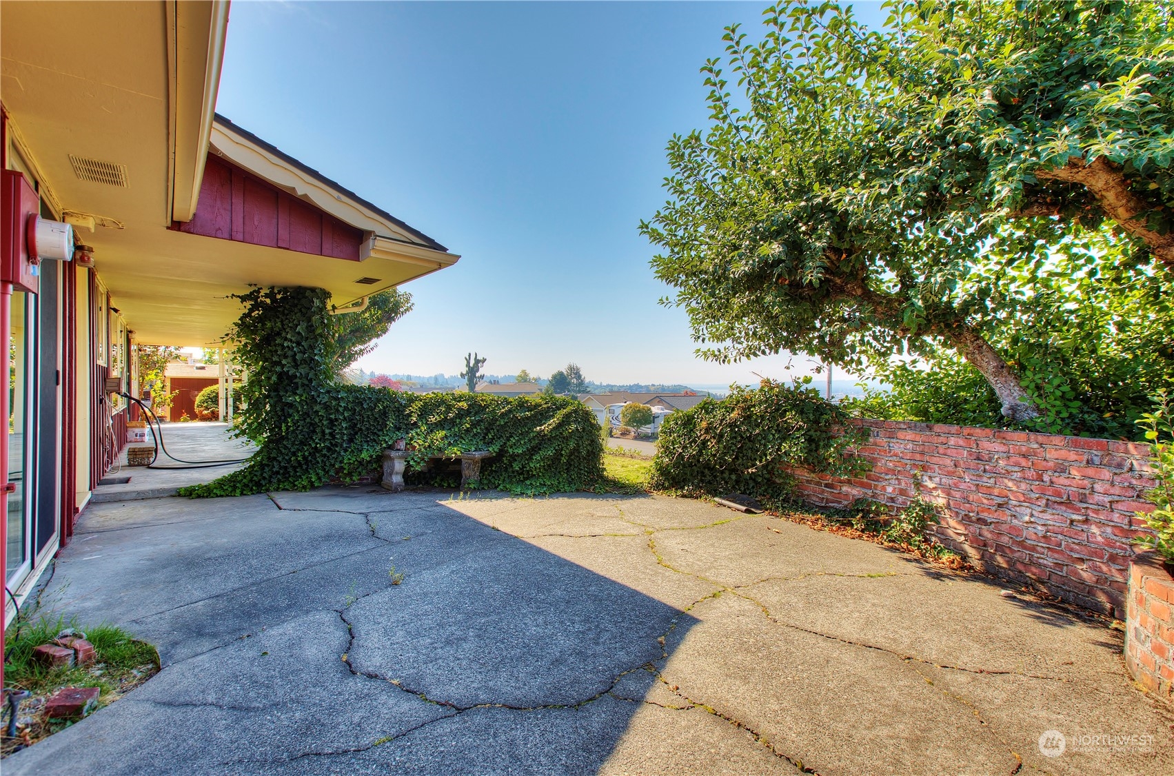 1220 Ventura Drive , -1240