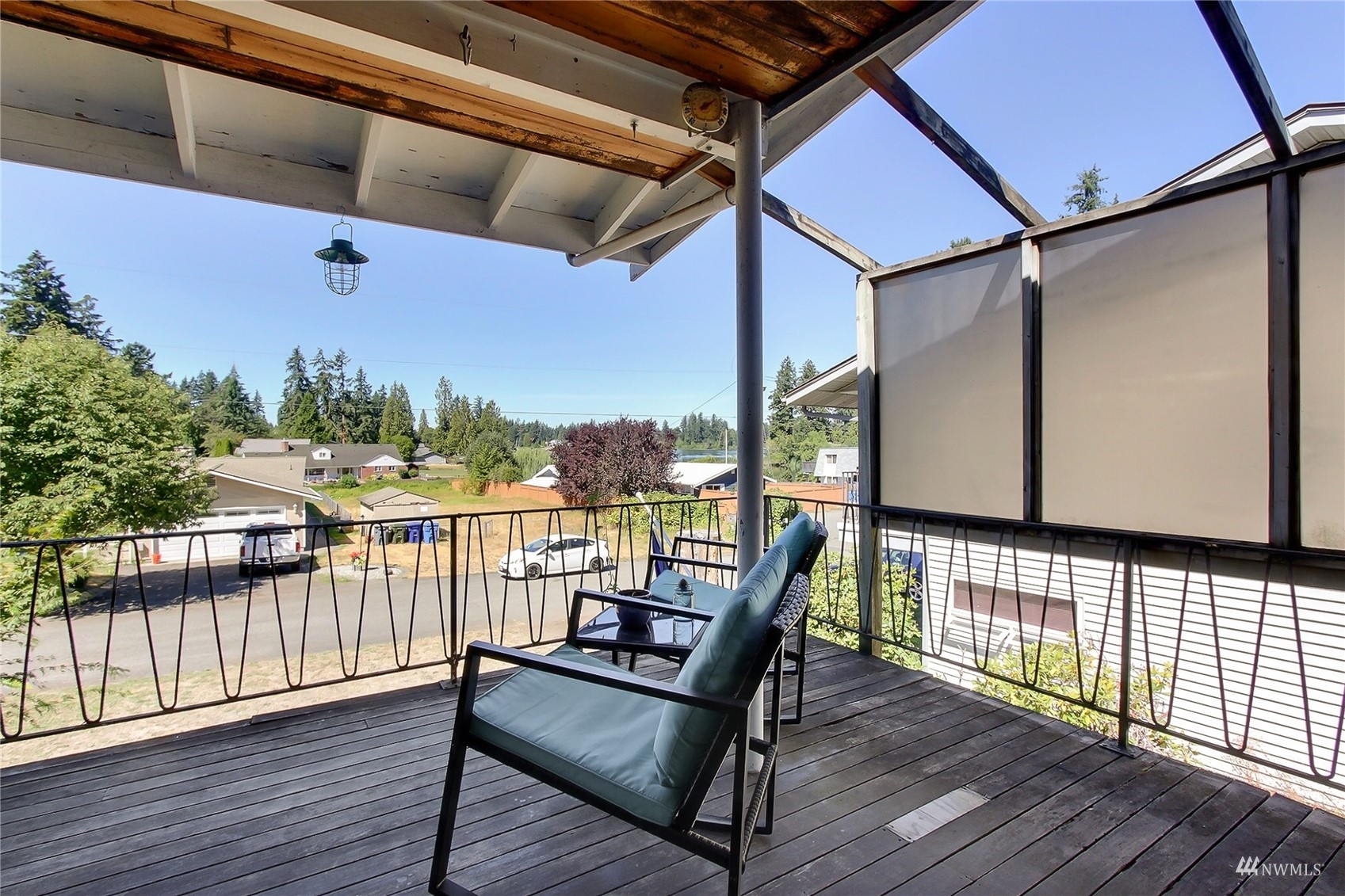 17105 6th Avenue Ct S