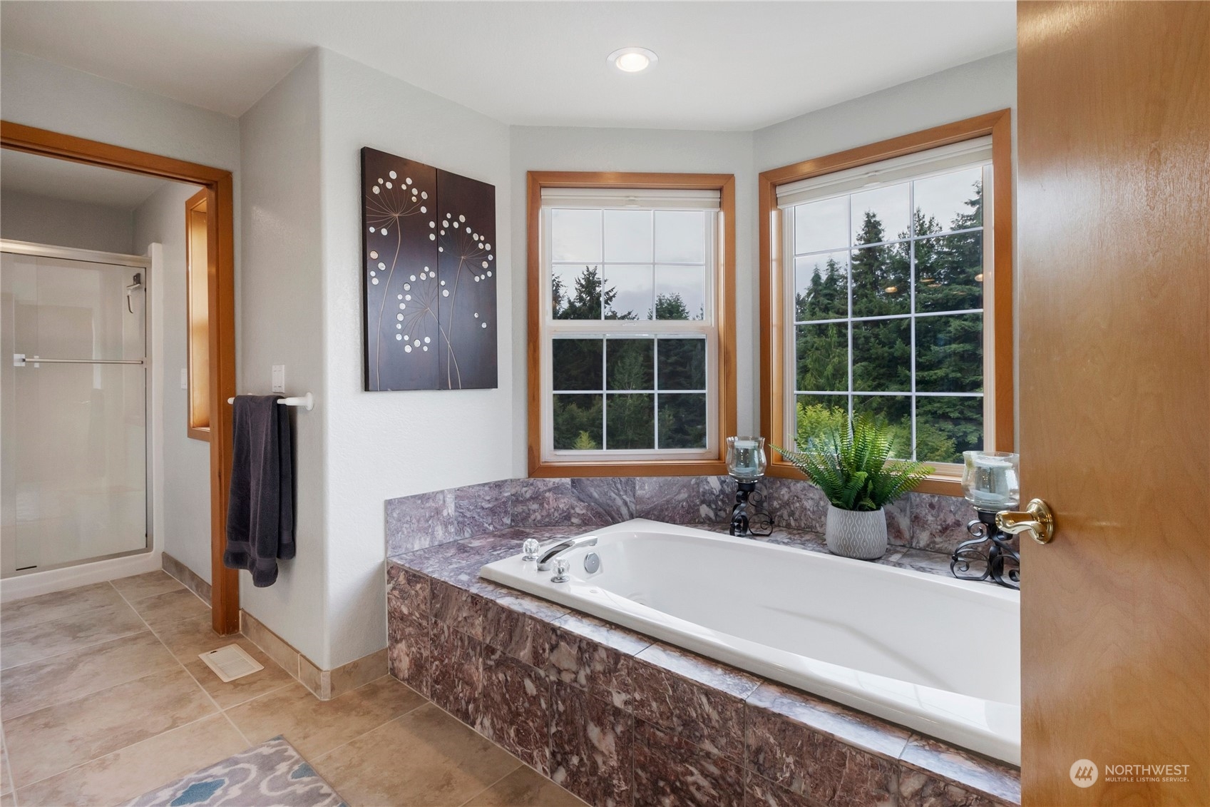 1404 Amber Boulevard