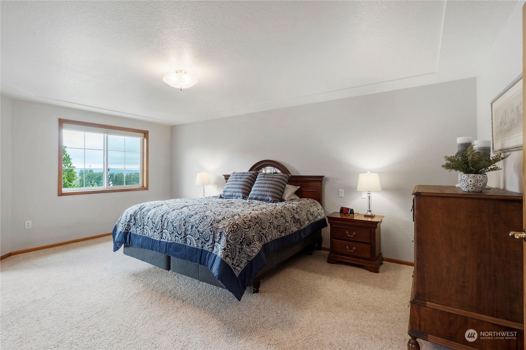 1404 Amber Boulevard