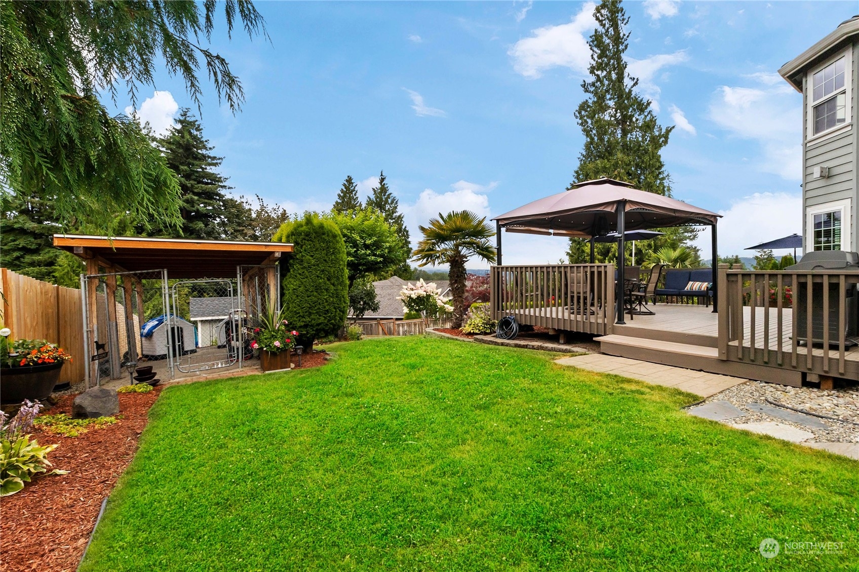 1404 Amber Boulevard