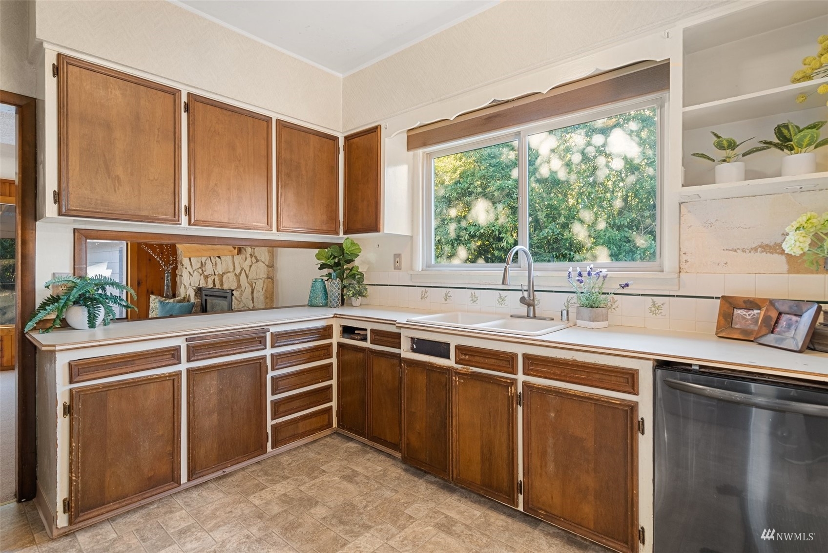 1418 3rd Street SE