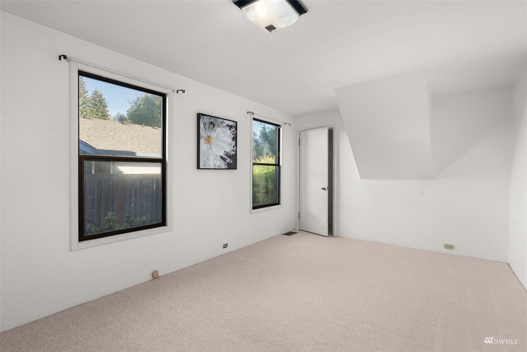 1418 3rd Street SE