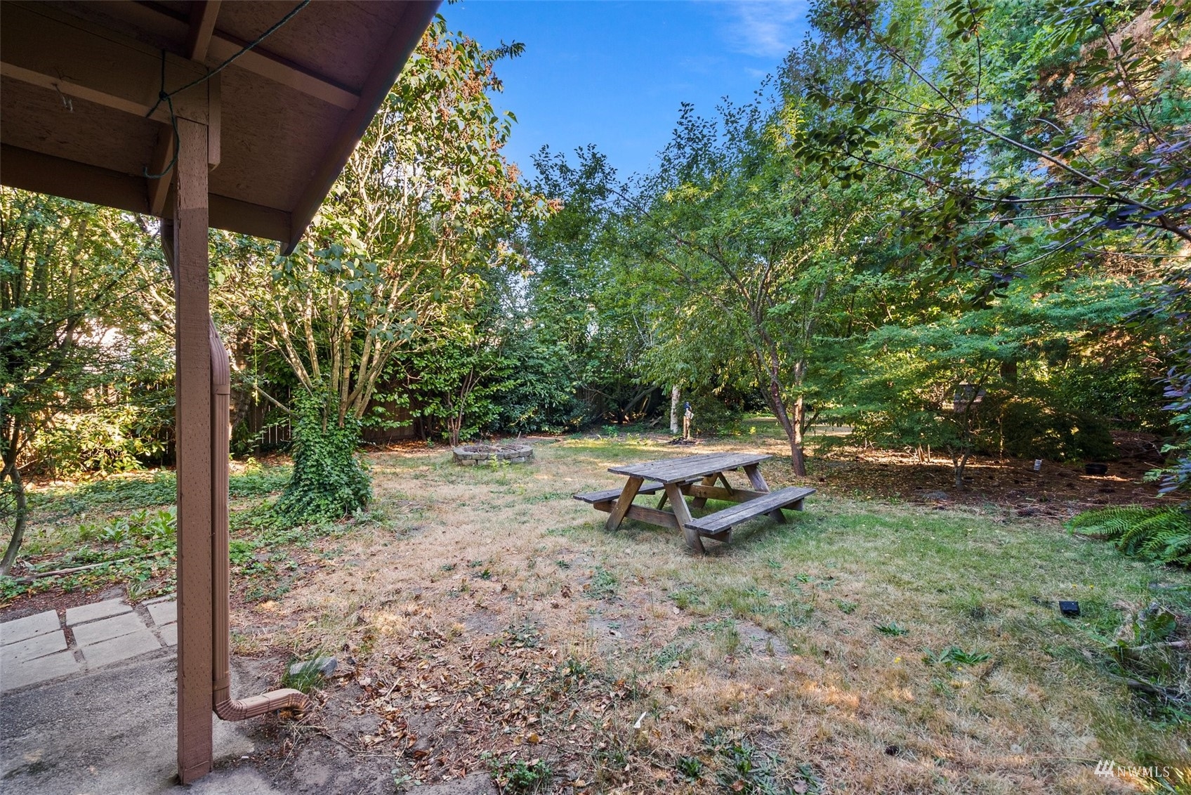 1418 3rd Street SE