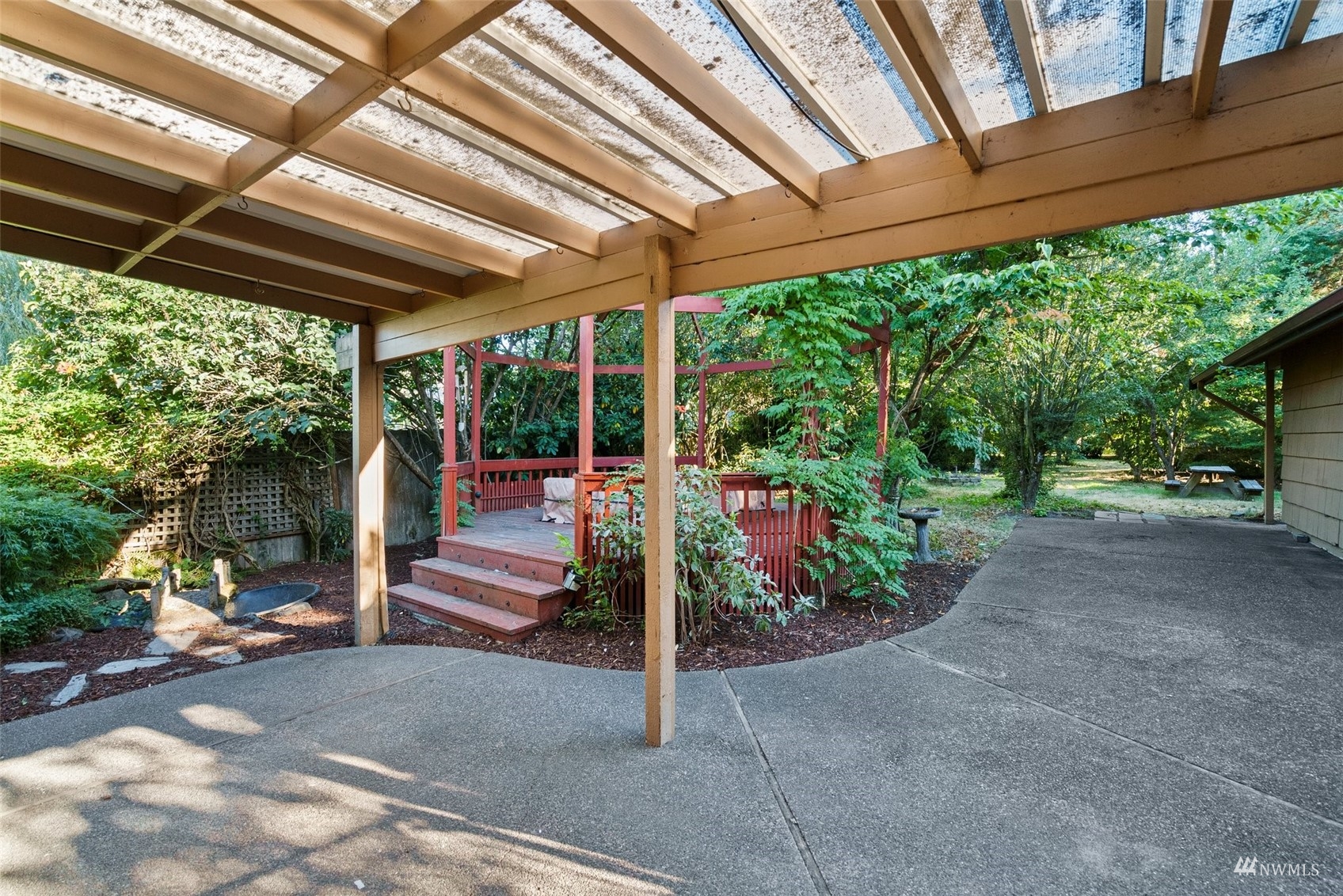 1418 3rd Street SE
