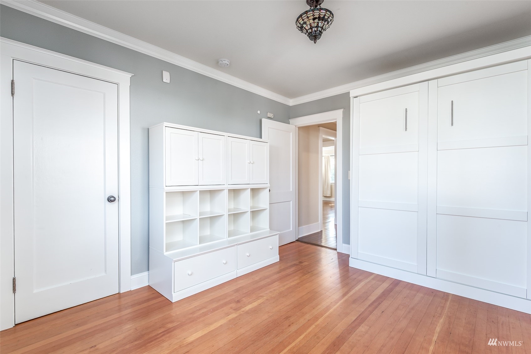 909 N Sheridan Avenue