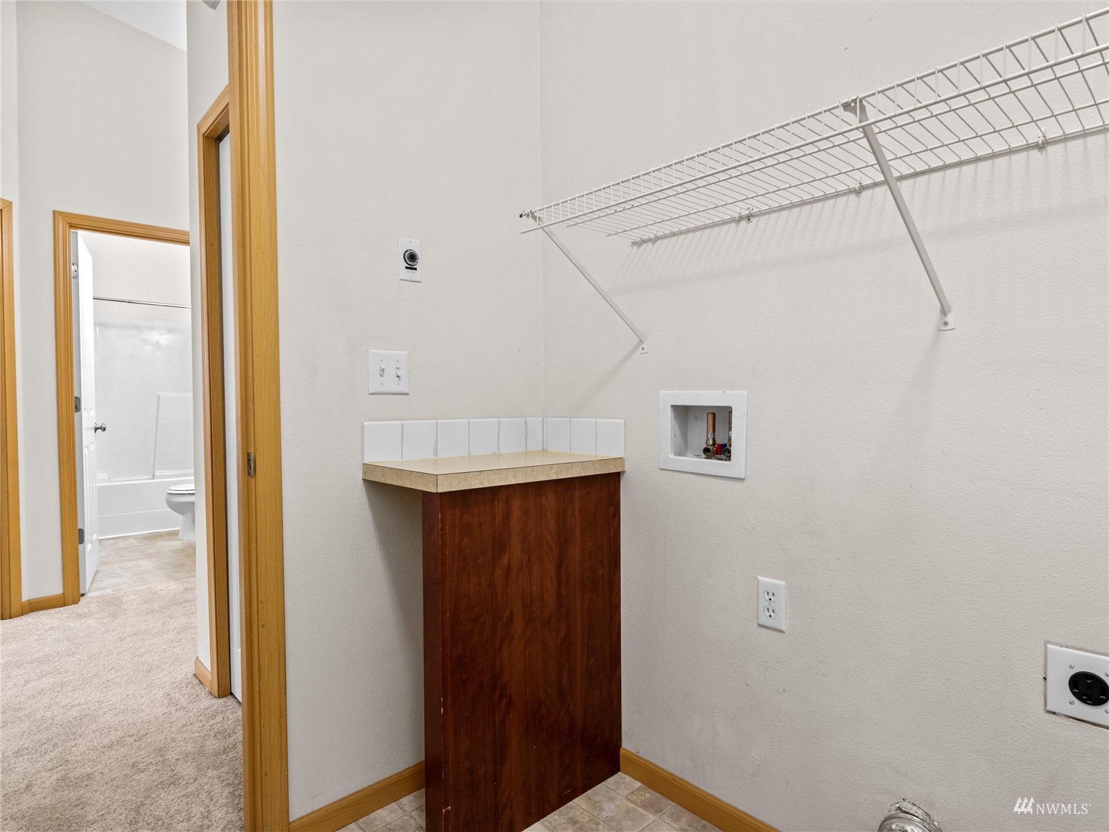 4246 Roxanna Loop SE