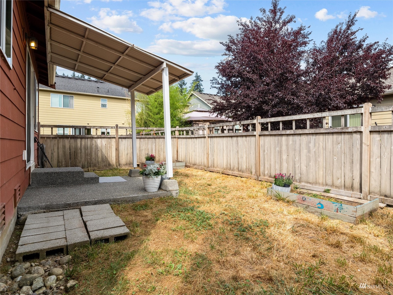 4246 Roxanna Loop SE