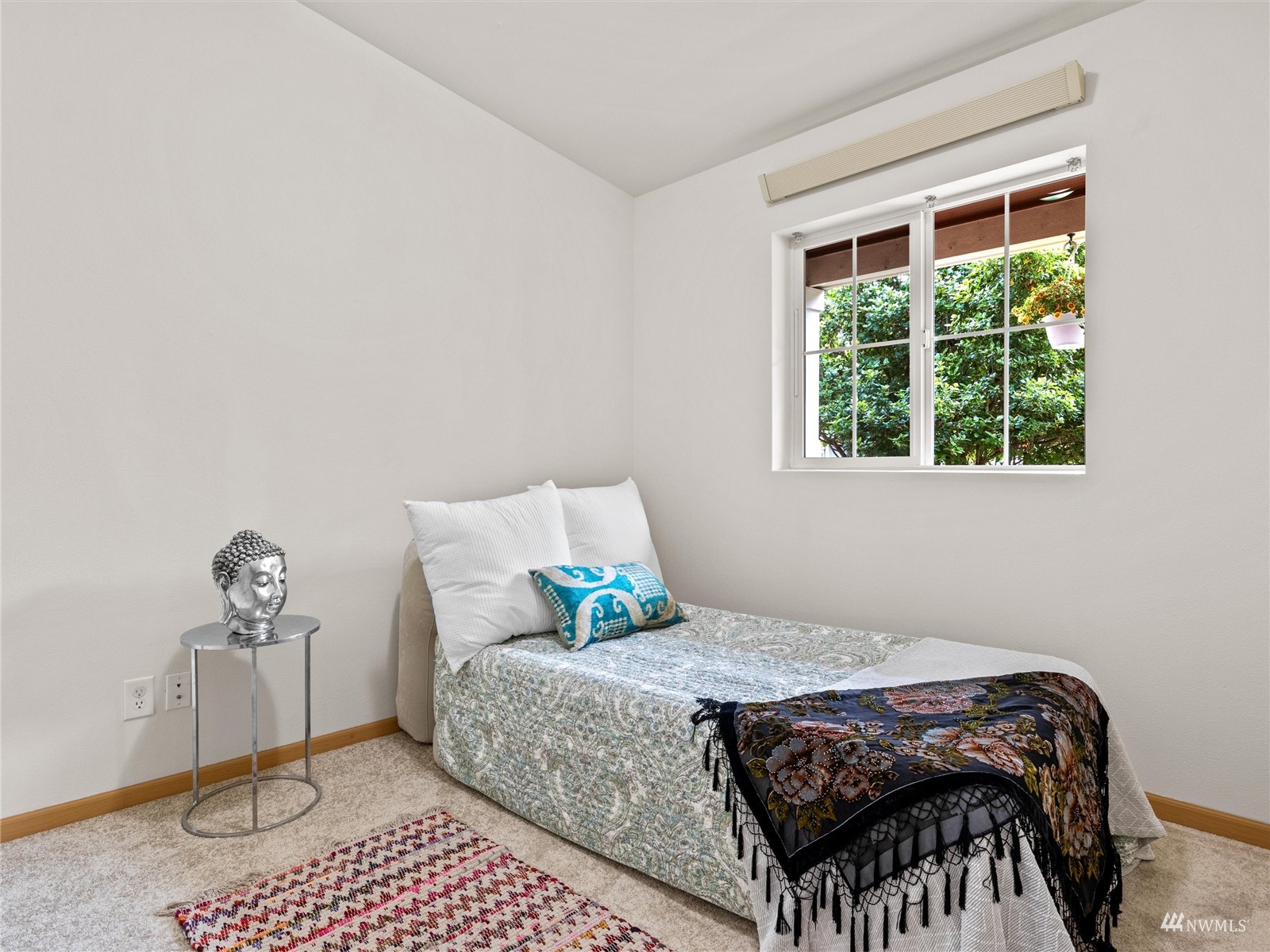 4246 Roxanna Loop SE